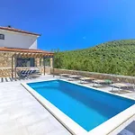 Sky Vila Donji Zagon