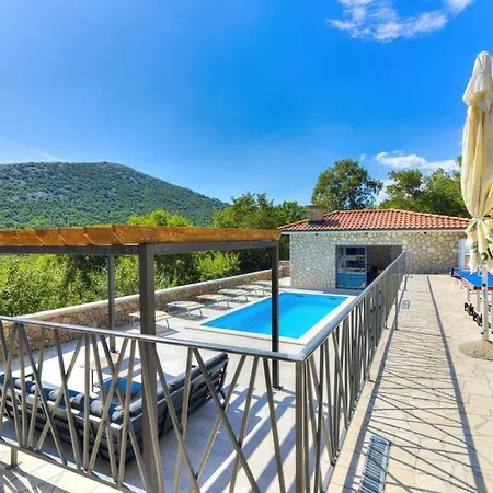 Sky Villa